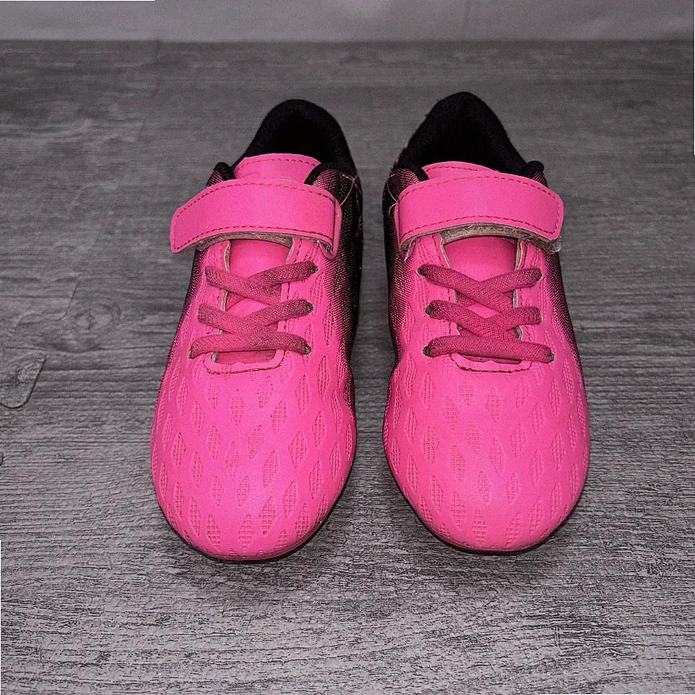 Kids Soccer Cleats Size 11.5 Pink Deja Tu Huella Lace up