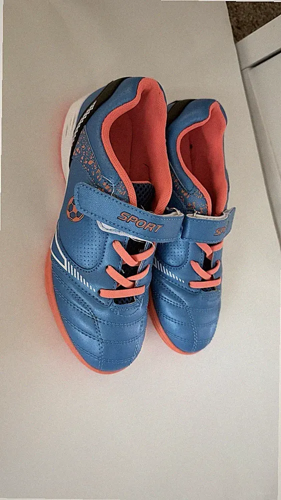 Kids Soccer Cleats Turf Shoes Boys Girls Football Sneakers hook and loop closure
