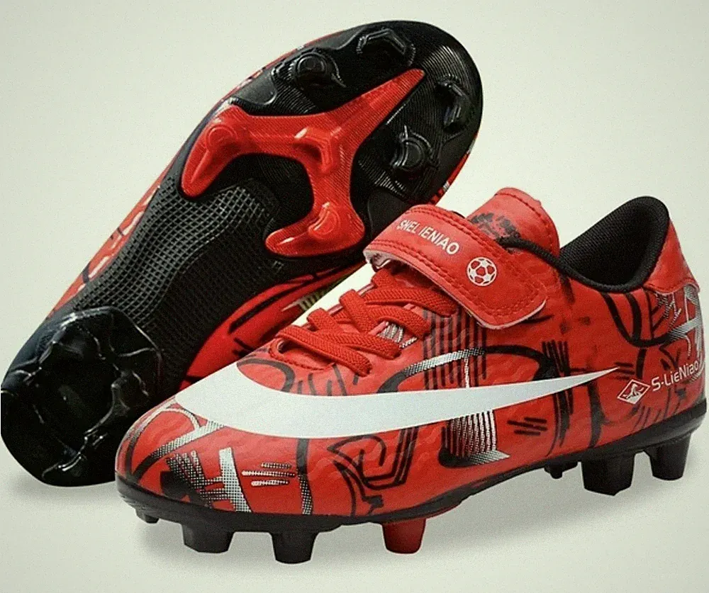 kids soccer cleats US size 1 Velcro Brand New Red Euro Size 32