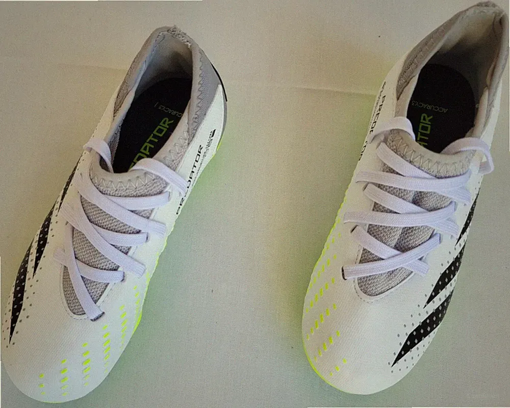 Kids Sz 12K White Black Grey Adidas Predator Accuracy.3 FG Soccer Cleats IE9504