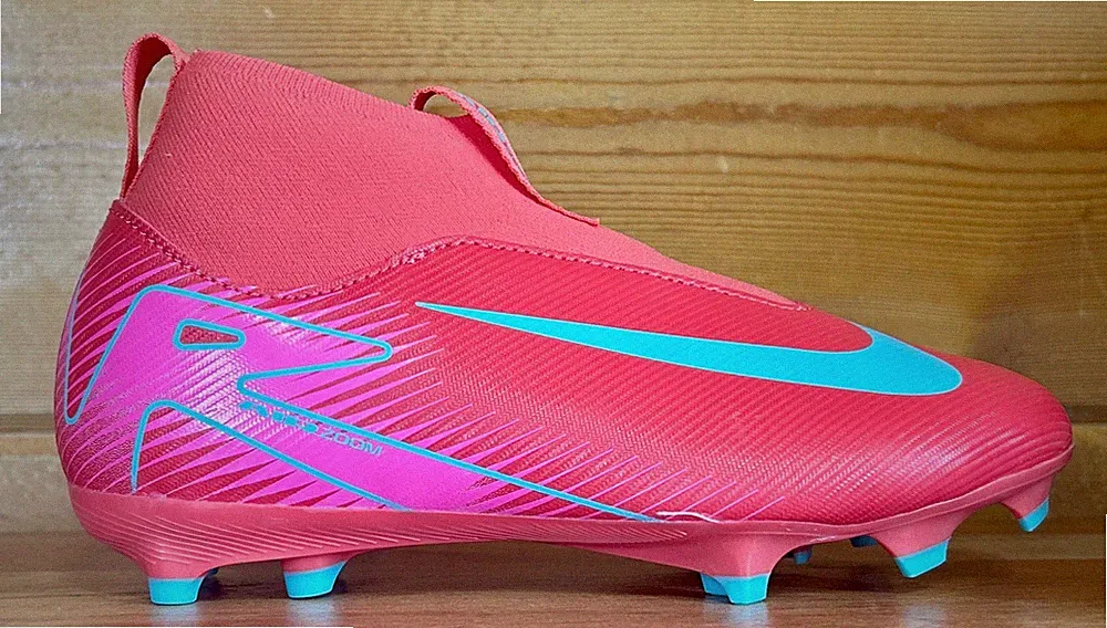 Kids/Youth Mercurial Superfly Academy 10 FG Soccer Cleats Size 1Y EMBER PINK