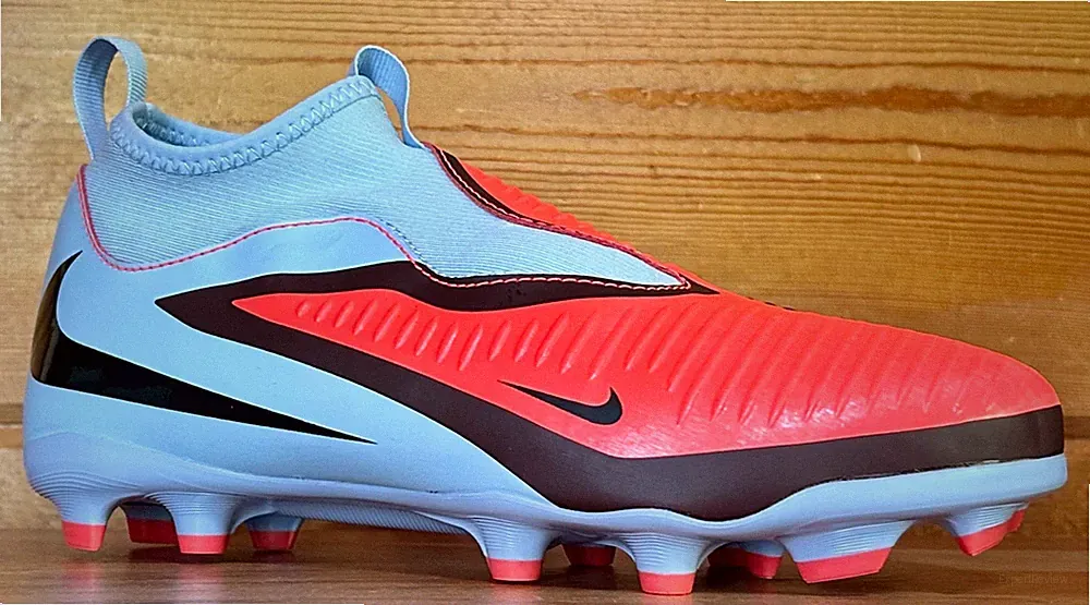 Kids/Youth Nike Jr Phantom 6 High Academy FG Soccer Cleats Size 6Y