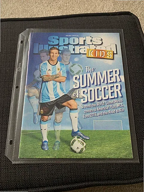 LIONEL MESSI ROOKIE SPORTS ILLUSTRATED FOR KIDS SI COVER NO LABEL NO CARDS