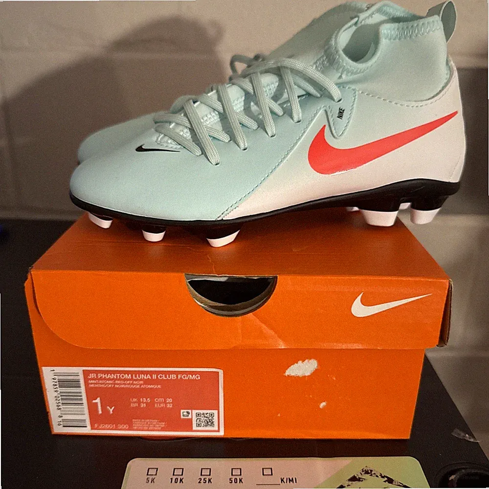 Little/Big Kids Size 1 - Nike Phantom Luna 2 Club MG High-Top Soccer Cleats NEW