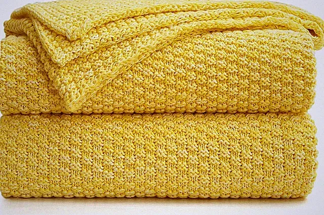 Longhui bedding Yellow Knitted Throw 60"x80", Oversized