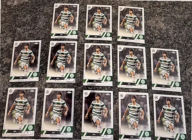 LOT (13) 2022-23 Topps Chrome UEFA Club Competitions JOTA #17 Cards (Celtic FC)