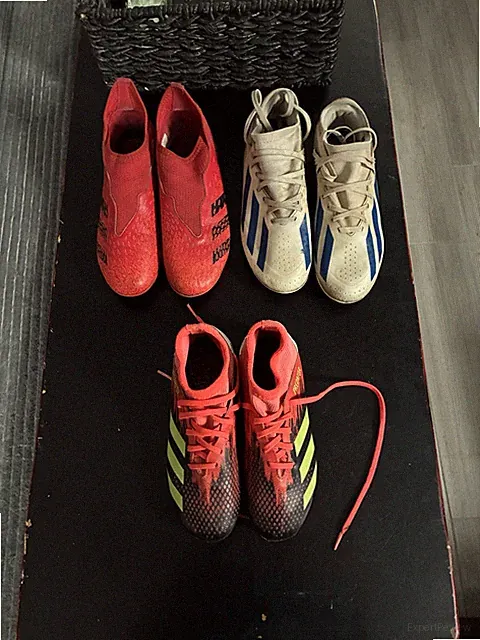 LOT OF 3 ADIDAS SOCCER CLEATS -GRASS/TURF GOOD CONDITION ! FREE SHIPPING