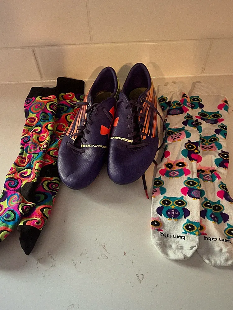 + Lot of 3! Soccer Socks Under Armour Unisex Youth Spotlight Soccer Cleat Size 9