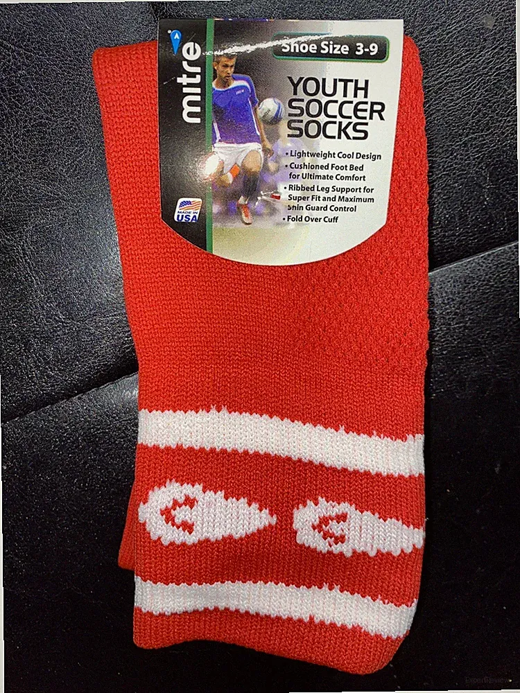 Lot of 6 pairs Mitre Youth Football / Soccer Socks - Shoe Size 3-9 Red