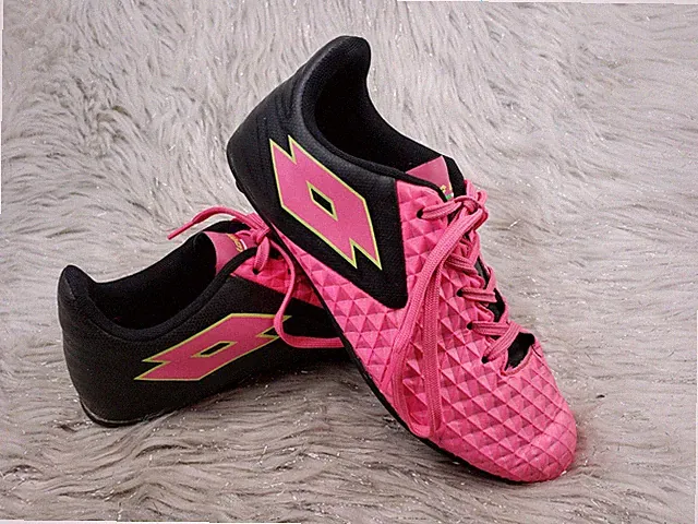 LOTTO 'Forza Elite 2 Jr' Pink Black Girls Soccer Cleats Size 4