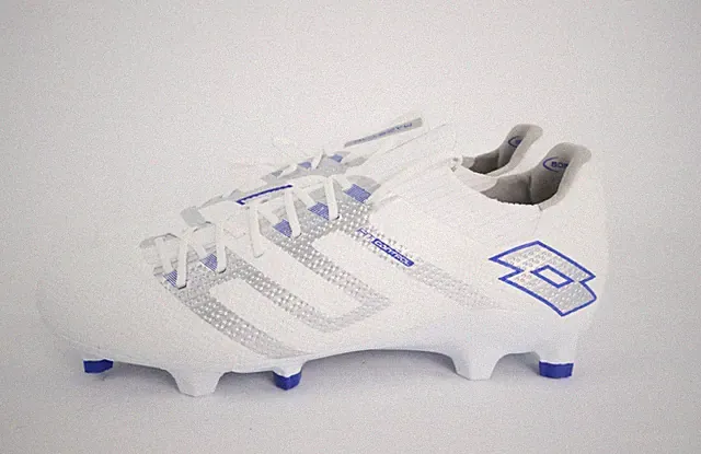 Lotto Maestro 200 IV FG Mens Soccer Cleats White Blue 221343_1GN Size 8.5 NEW