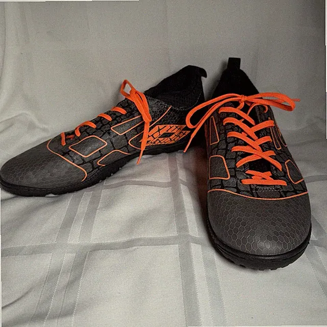 Lotto Maestro 700 II Soccer Trainer Shoes Sneakers Fustal Turf Hex Grip Mens 8