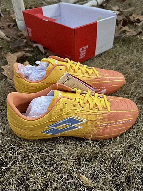 LOTTO Men’s SOLISTA 700 IX FG SOCCER Cleats 7.5 9 10 NEW YELLOW 221357-CX3 $65