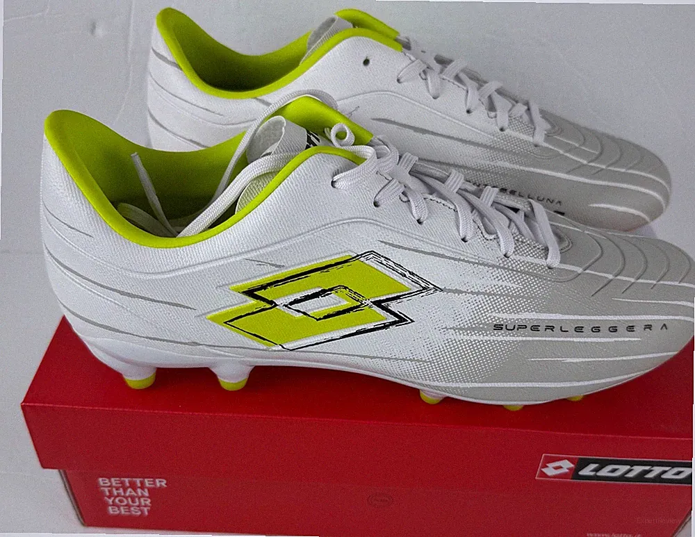 LOTTO Men’s SOLISTA 700 IX FG White/Green Soccer Cleats- 221357-CX5- New in Box