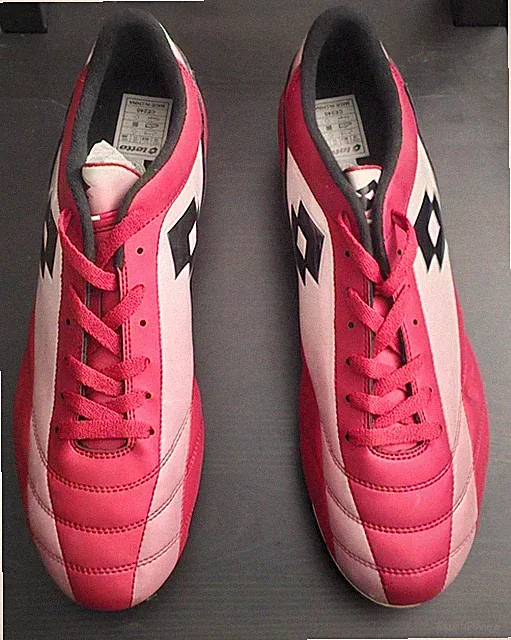 Lotto Red Soccer Cleats Men's US Size 12 Narrow/Medium