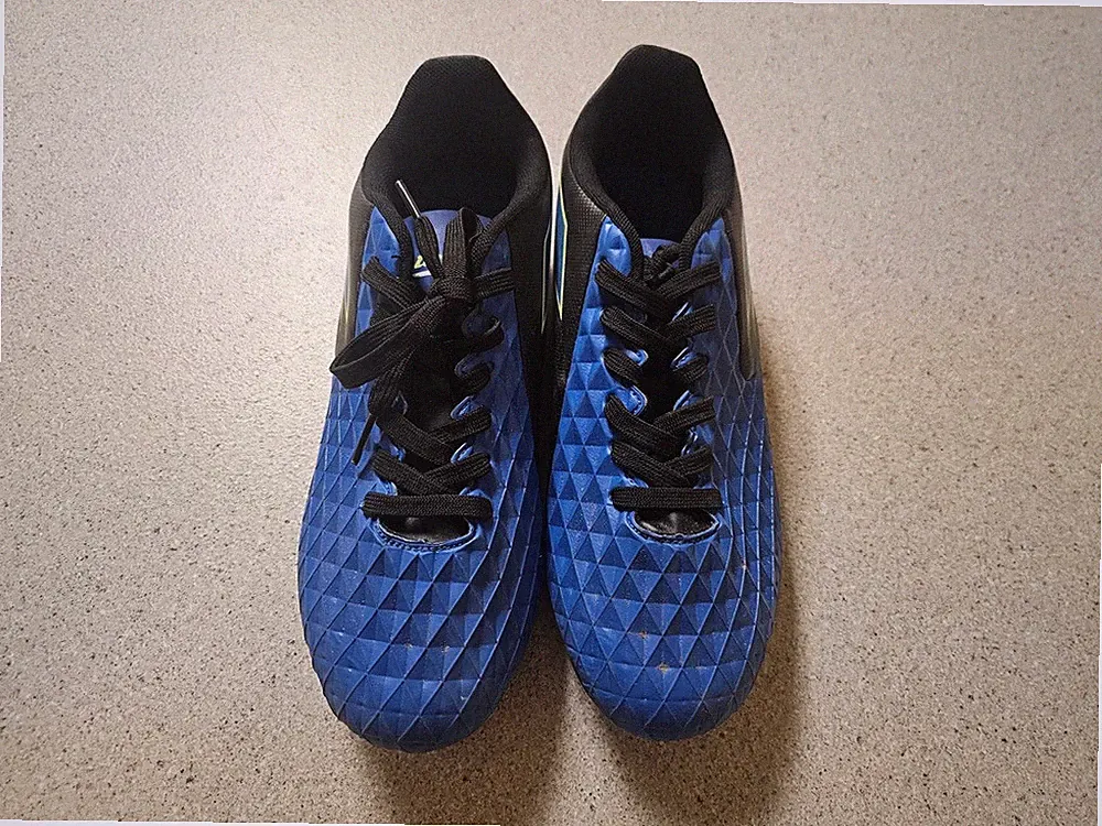 Lotto Soccer Cleats Forza Elite 2 JR Youth Size 7.5 Kids Royal Blue / Black