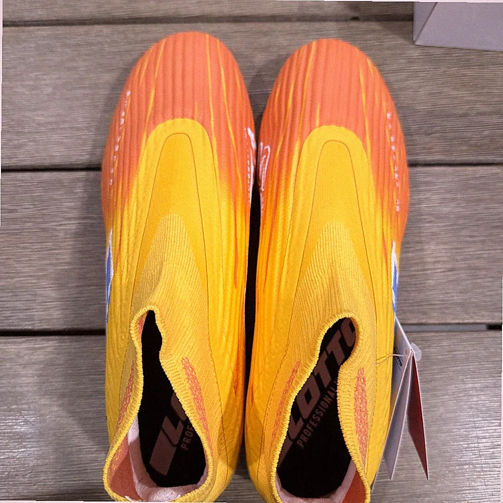 Lotto Solista 100 IX Gravity firm ground soccer cleats