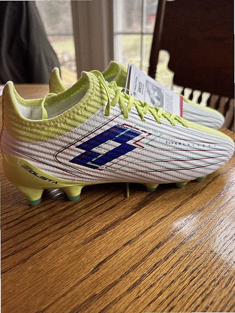 LOTTO SOLISTA 200 viii fg soccer cleats FINAL PRICE DROP!!!!!!!!!!