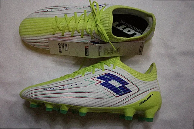 LOTTO Solista 200 VIII FG Soccer Cleats/Shoes Men's-US Size: 10.5 (VERY SOFT )