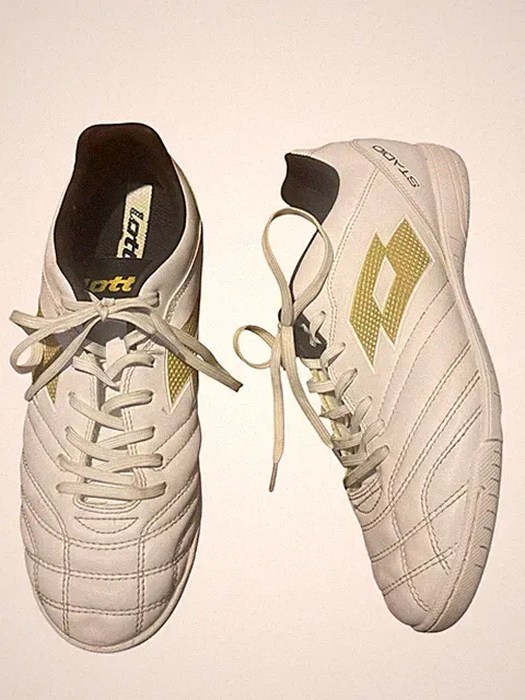 Lotto Stadio 705 Indoor Shoes White Unisex Size 7 EU 39 UK 6