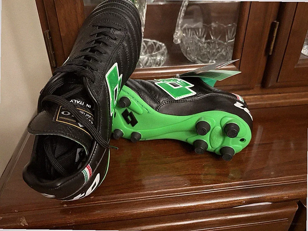 Lotto Stadio Black Green Soccer Cleats Plastic Lace Up Made in Italy