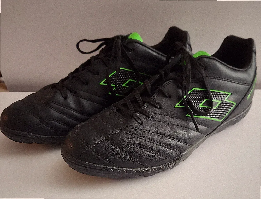 Lotto Stadio Punto Flex Men's Turf Cleats Size 11 EUC