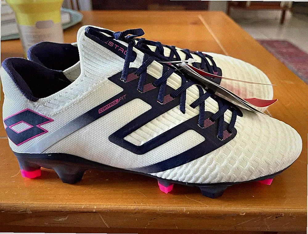 Lotto Unisex Soccer Cleats White/Navy/Pink Firm Ground Studs Adaptotech Sz 5.5