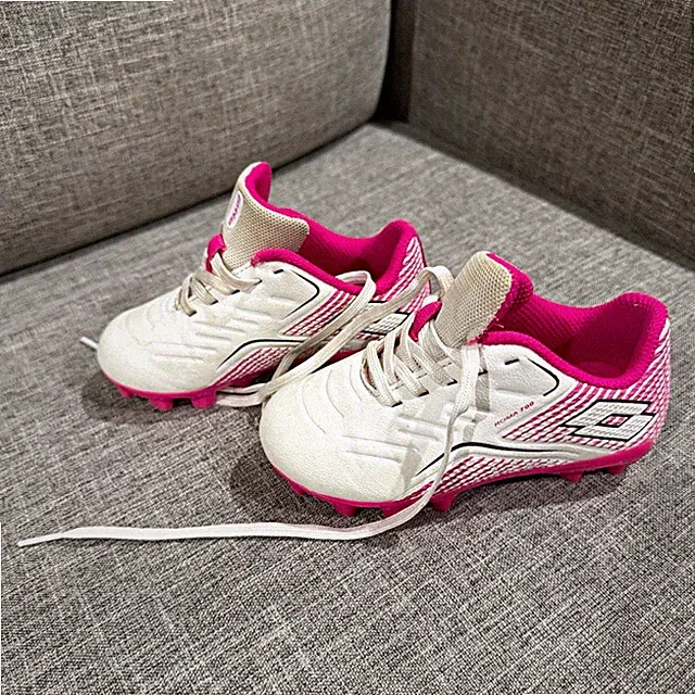 Lotto Youth Soccer Cleats 8K - White/Pink Soccer Cleat Shoes