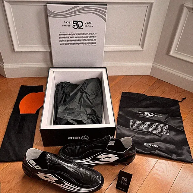 Lotto Zhero Gravity OG 50th Anniversary Limited Ed. Soccer Cleats Mens 10 US