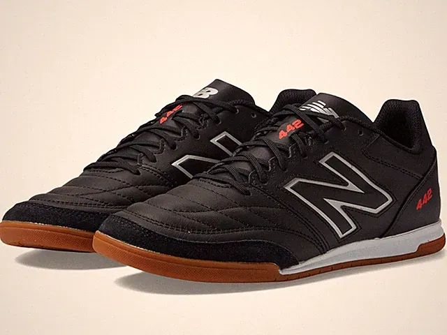 Man's Sneakers & Athletic Shoes New Balance 442 V2 Team IN Soccer Cleats