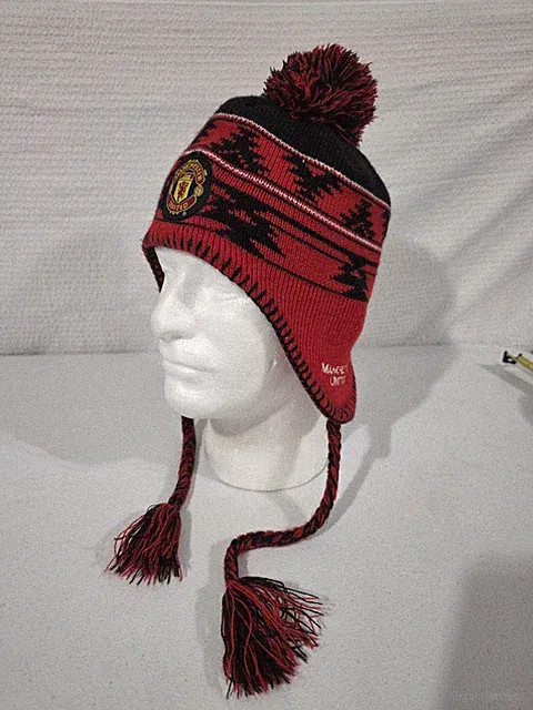 Manchester United Soccer Futball Winter Hat Cap Beanie