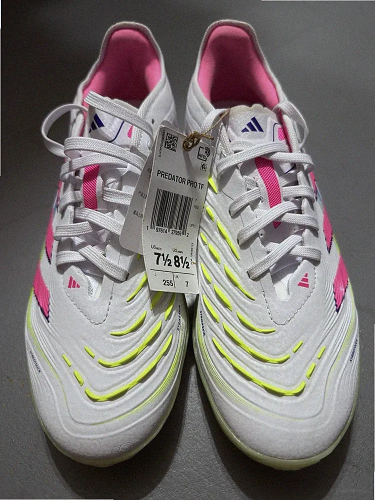 Men 7.5 Adidas Predator PRO TURF Soccer Cleats Cloud White/Lucid Lemon JH6468
