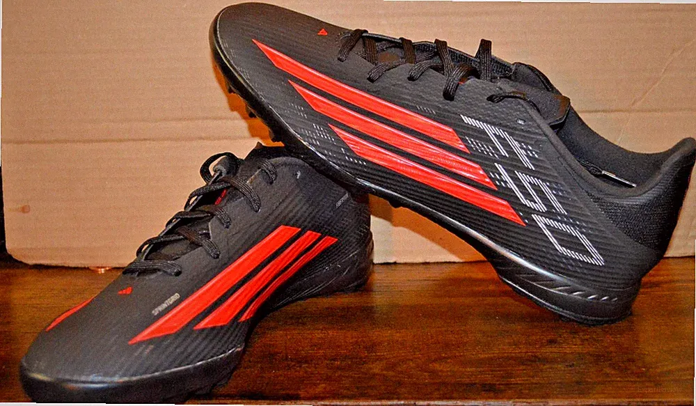 Men adidas F50 League Turf Soccer Cleats Black Sneaker Athletic size 10