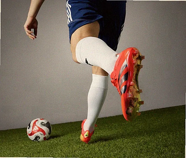 Men’s 6.5 adidas Predator Elite FG 'Predstrike Pack' Soccer Cleats | IF8883
