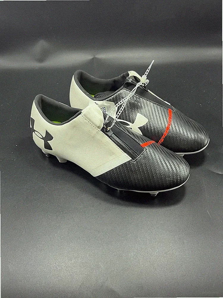 Men's 6 Under Armour Spotlight Hybrid SG Soccer Cleats White 1289530-162 NEW