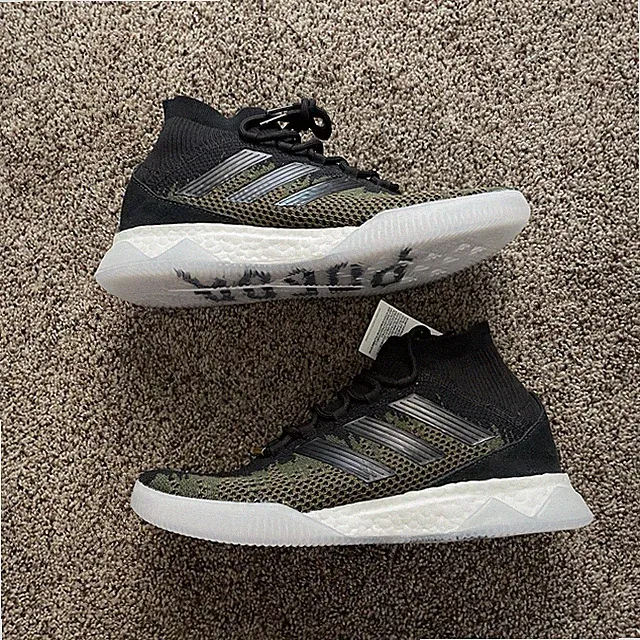 Men's Adidas Paul Pogba Predator Shoes Black Green Indoor Soccer BB7416 Size 8