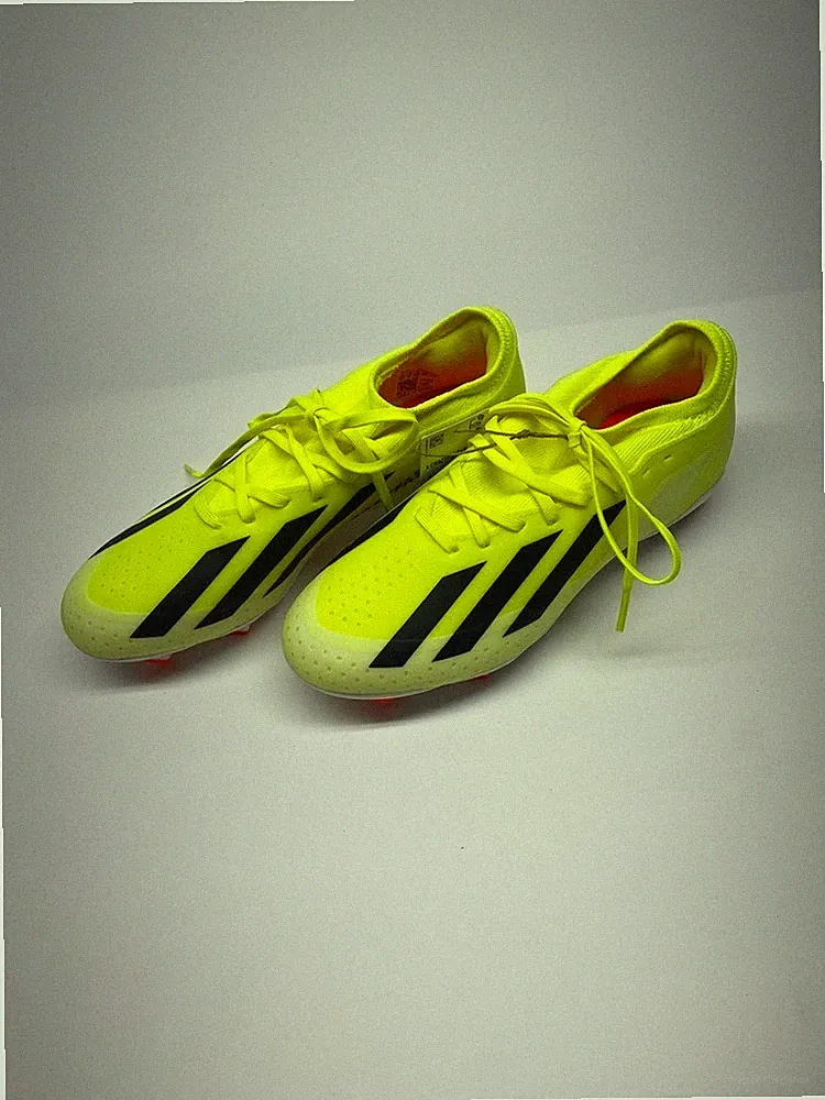 soccer cleats for women