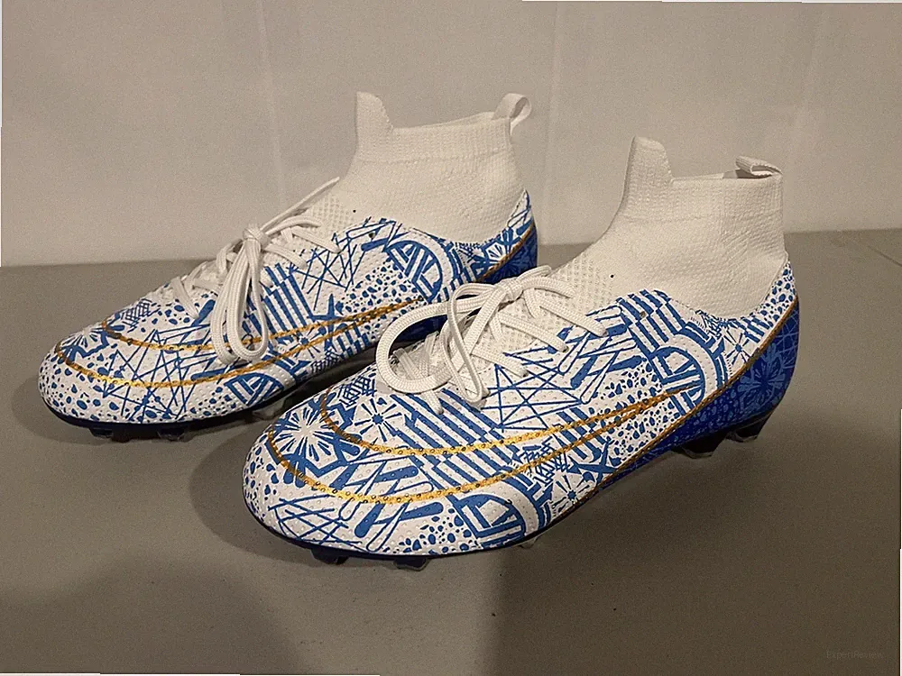 Men's Unbranded Soccer Cleats Size 9 High-Top Athletic Football Shoes