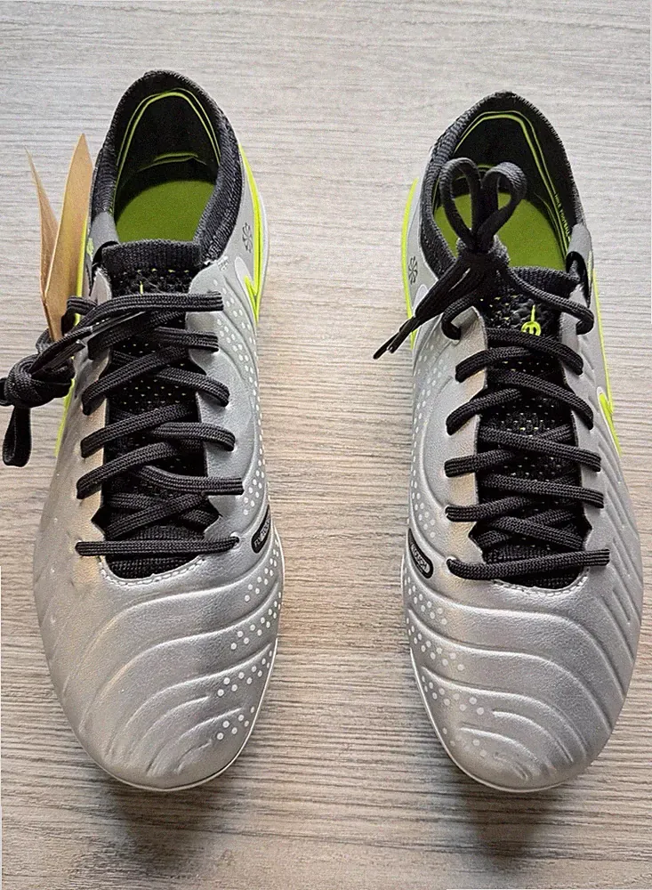 Men Size 5.5 Nike Legend 10 Elite FG PRO Soccer Cleat Metallic Silver HF8980-001