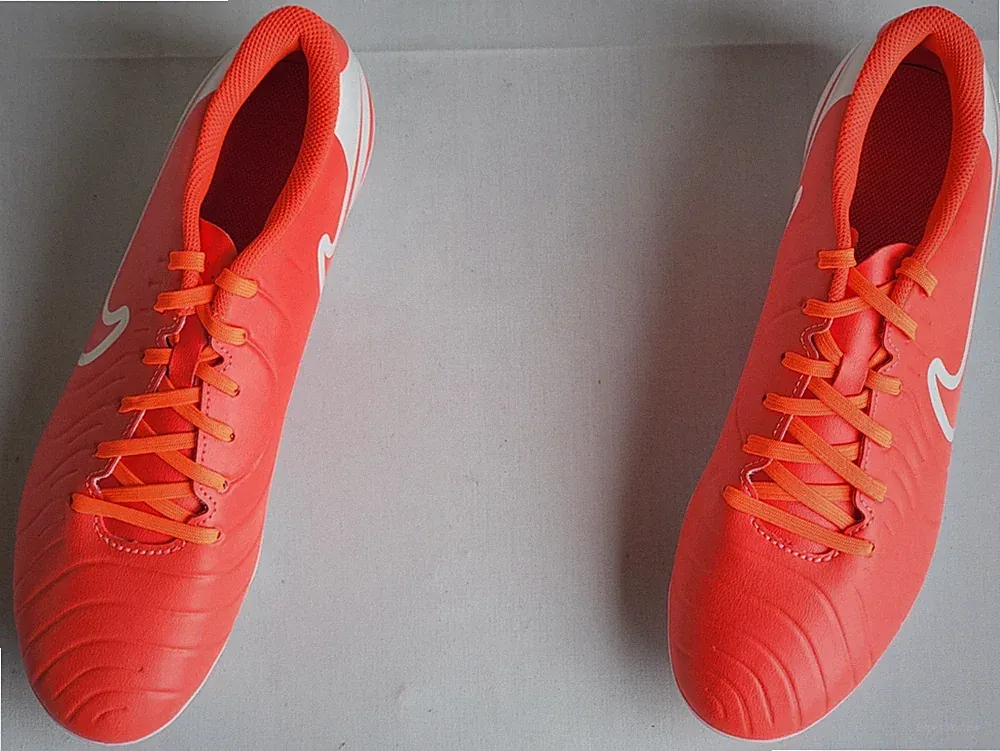 Men Size 9 Hot Lava/White Nike Tiempo Legend 10 Club MG Soccer Cleats DV4344-800