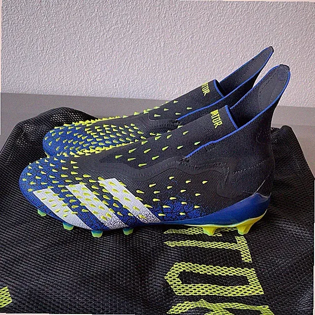 Mens 11 - Adidas Predator Freak + AG Soccer Cleats Demonskin Black Blue FY7614
