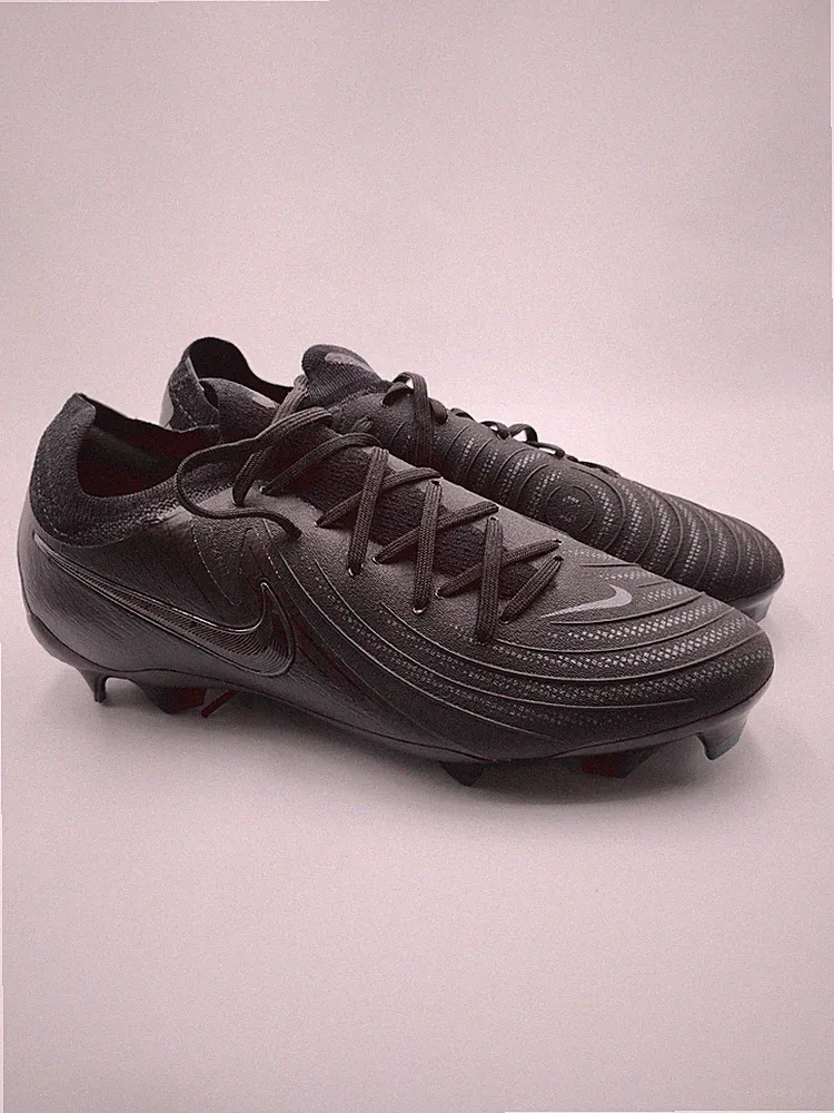 Mens 6 Nike Soccer Cleats Phantom GX 2 Pro FG Womens 7.5 Triple Black FJ2563-002