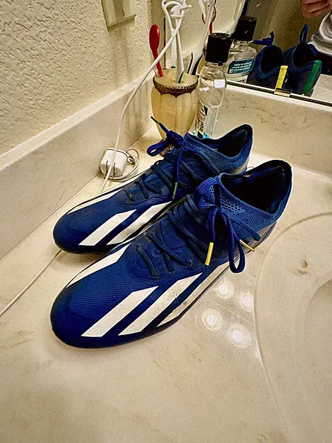mens adidas soccer cleats size 11