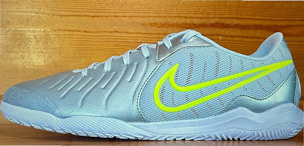 Mens Nike Legend 10 Academy IC Indoor Soccer Shoes Size 10.5 SILVER/VOLT/WHITE
