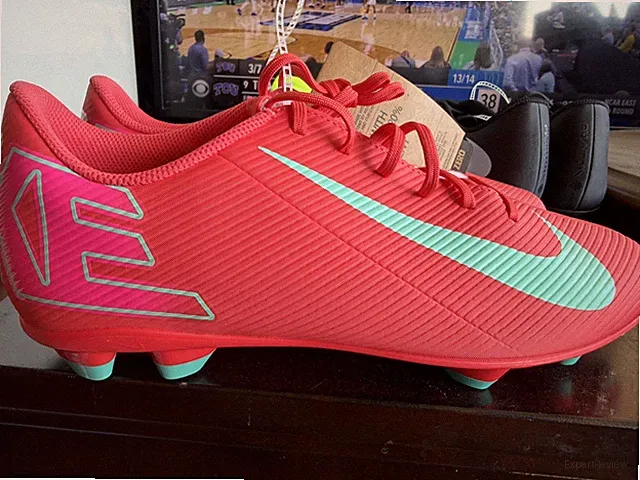 Mens Size 11.5 Nike Vapor 16 Club FG/MG FQ8441 800 Ember/Aurora Soccer Cleats