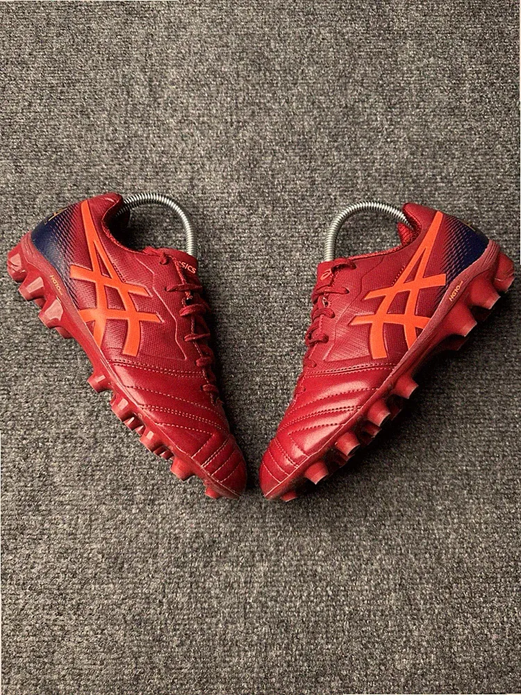 Mens Soccer Cleats Asics Ultrezza AI HG Red FG Firm Ground, Size US 5