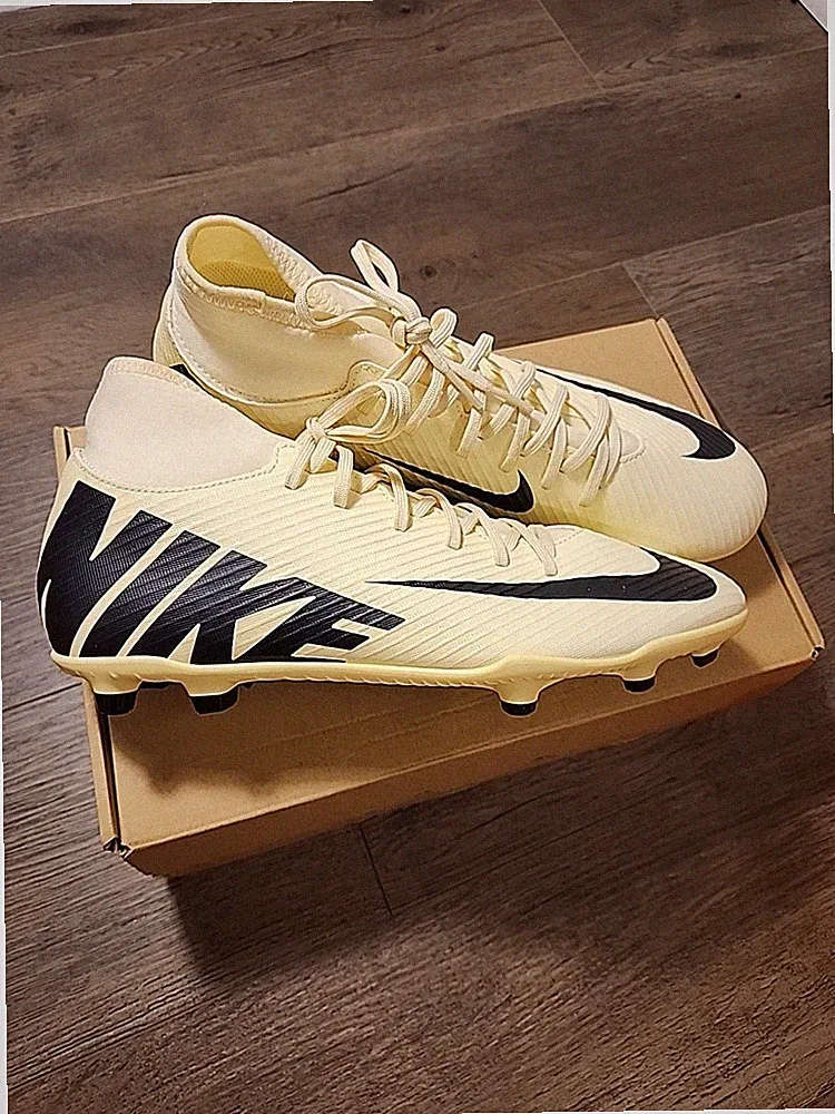 Mens Sz 10.5 Nike Superfly 9 Club FG/MG Lemonade Black Soccer Cleats DJ5961 700
