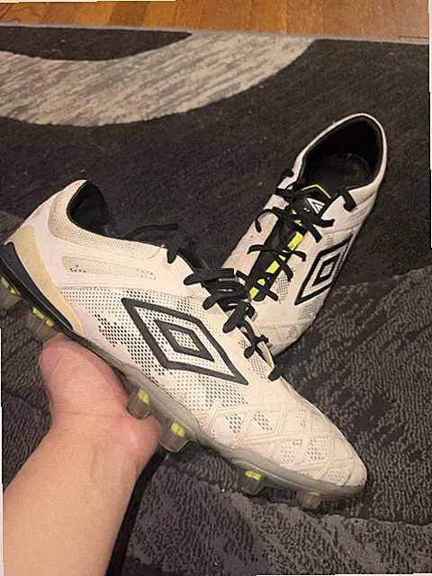 Mens Umbro Cleats 80978U Worn Once