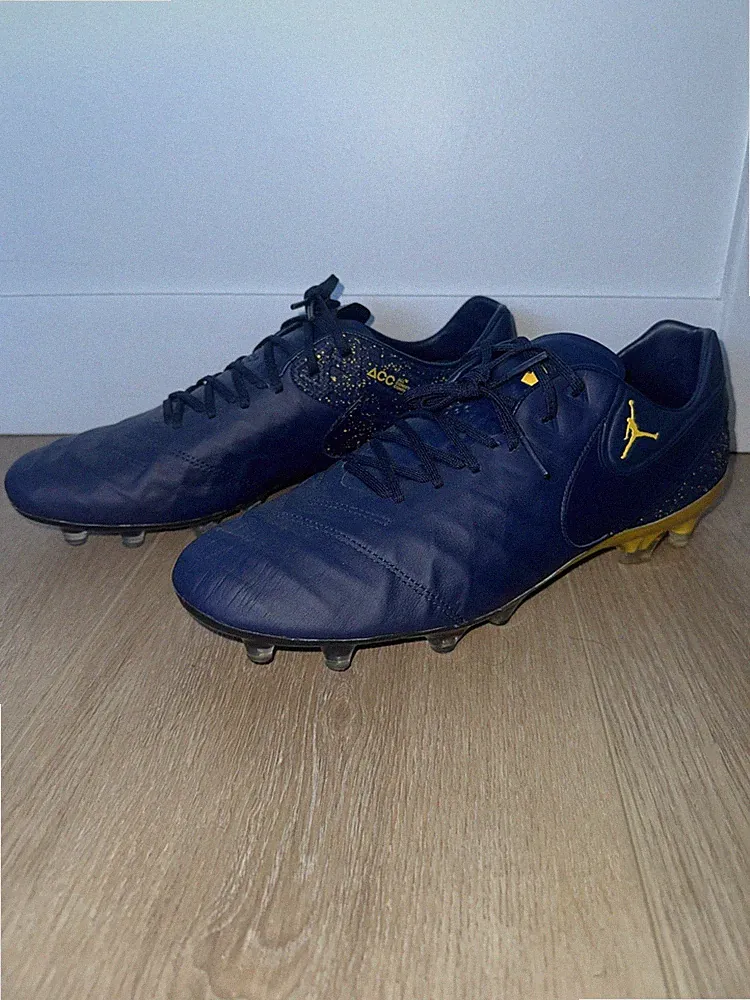 Michigan Football Air Jordan Tiempo PE Soccer Cleats size 13