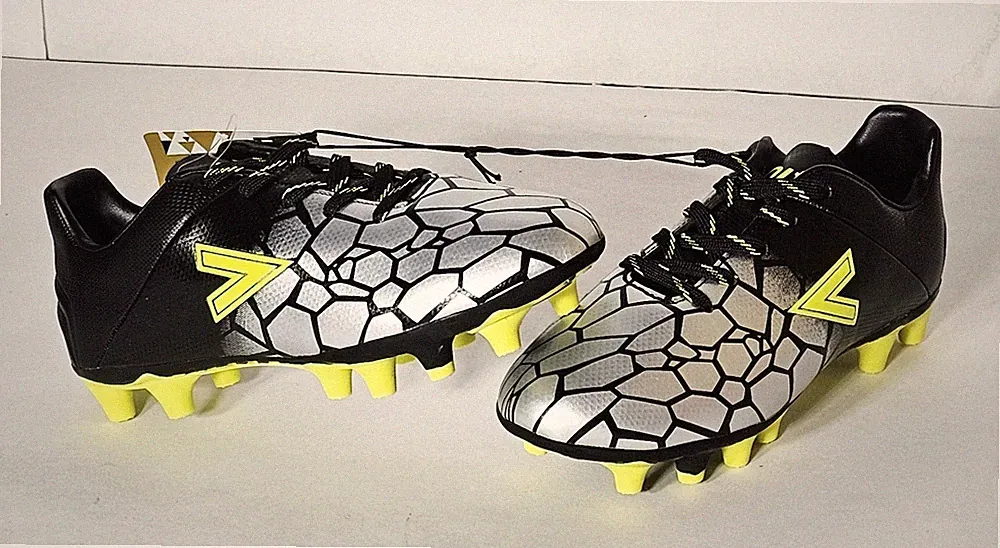***MITRE-Soccer Cleats (Black/Silver/Green) KF2129 (Youth Sizes Vary)